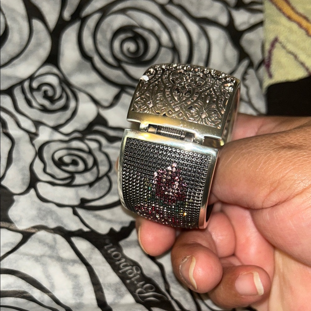 NWT Brighton Victorian Rose Hinged Bangle - Picture 9 of 13
